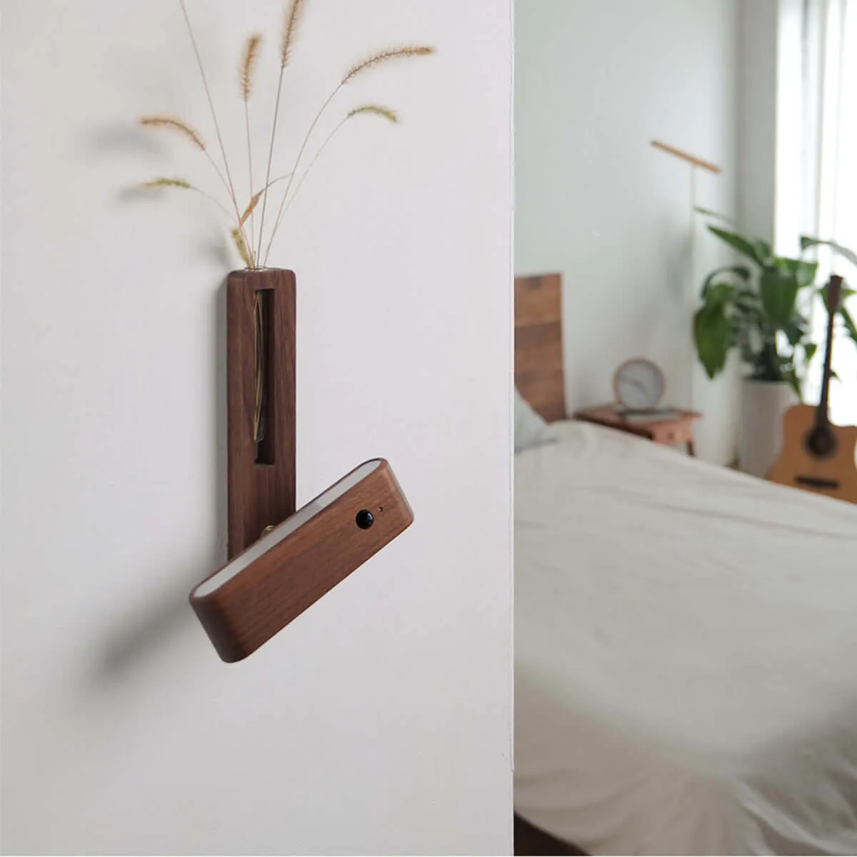 360 Degree Motion Sensor Solid Wood Vase Wall Light