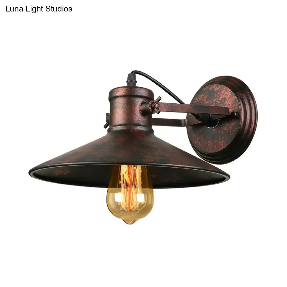 Antique Style Metallic Saucer Sconce Wall Lighting, 1 Bulb Corridor Lamp in Black/Rust