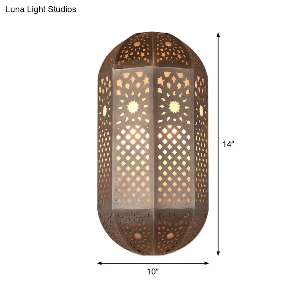 Antiqued Metallic Sconce Lighting - 2 Heads Wall Mounted Lamp in Brass for Hallways