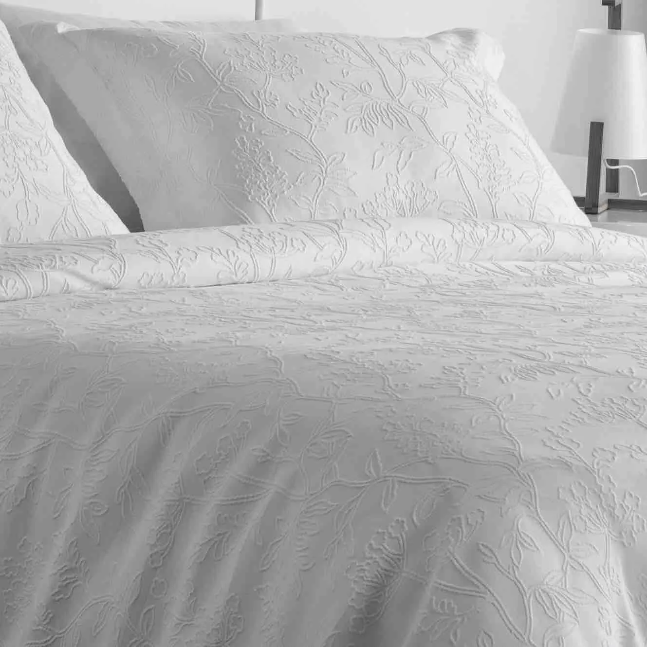 Arley Jacquard Duvet Cover Set - Ivory