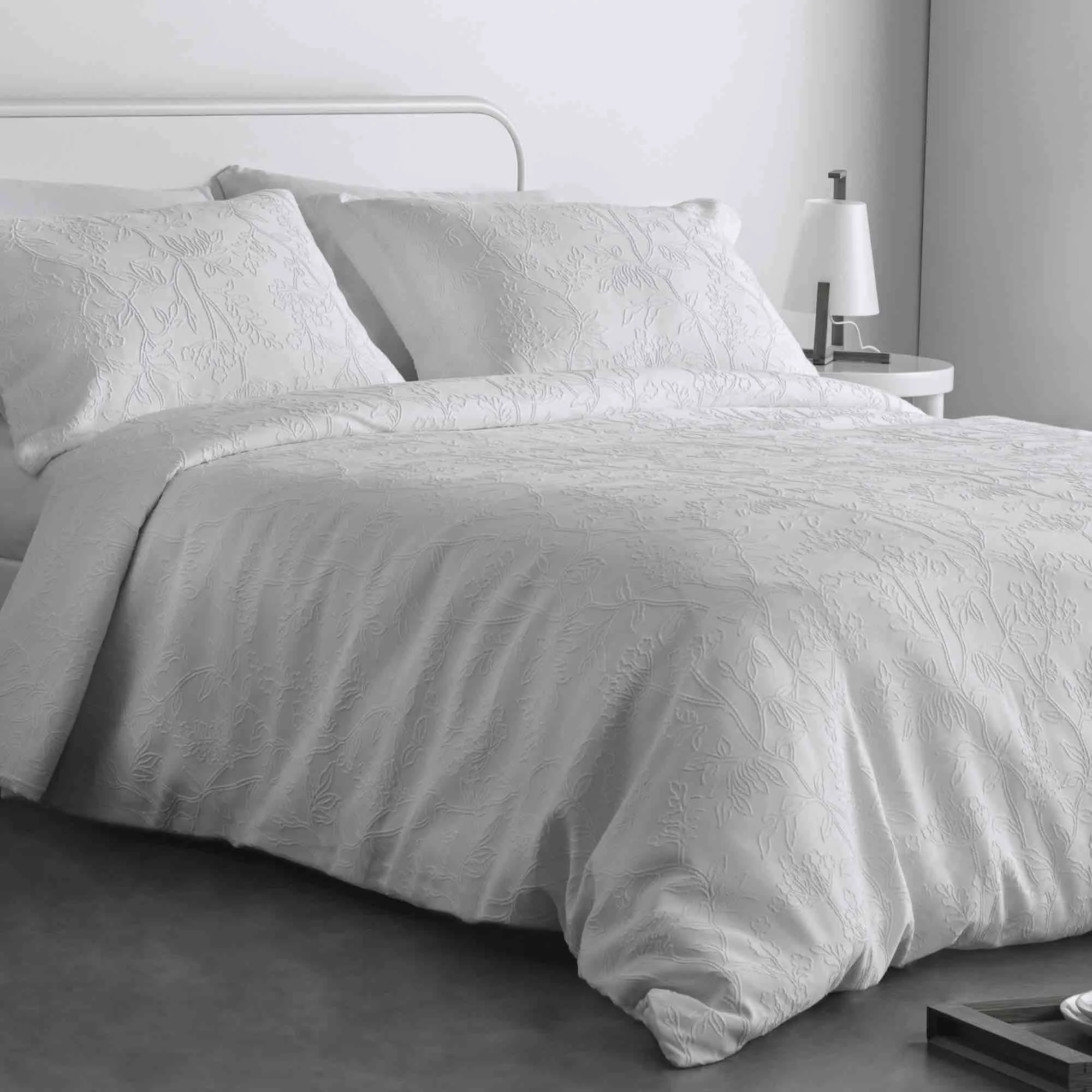 Arley Jacquard Duvet Cover Set - Ivory