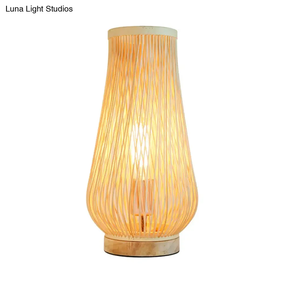 Asian Style Beige Table Lamp with Bamboo Shade - Perfect for Bedroom Desk