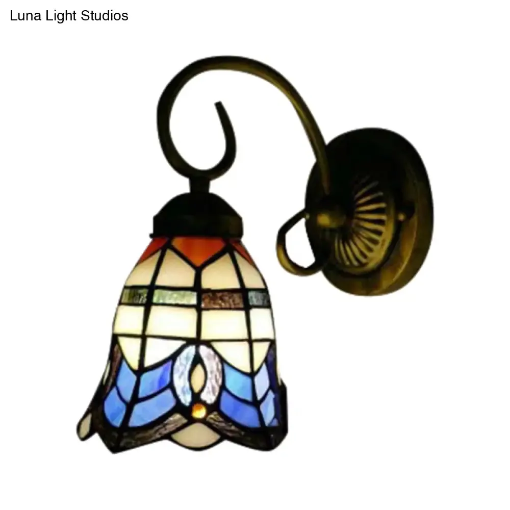 Baroque Style Grid Bell Wall Light Stained Glass Wall Sconce for Kitchen - Beige (8"/6" W)