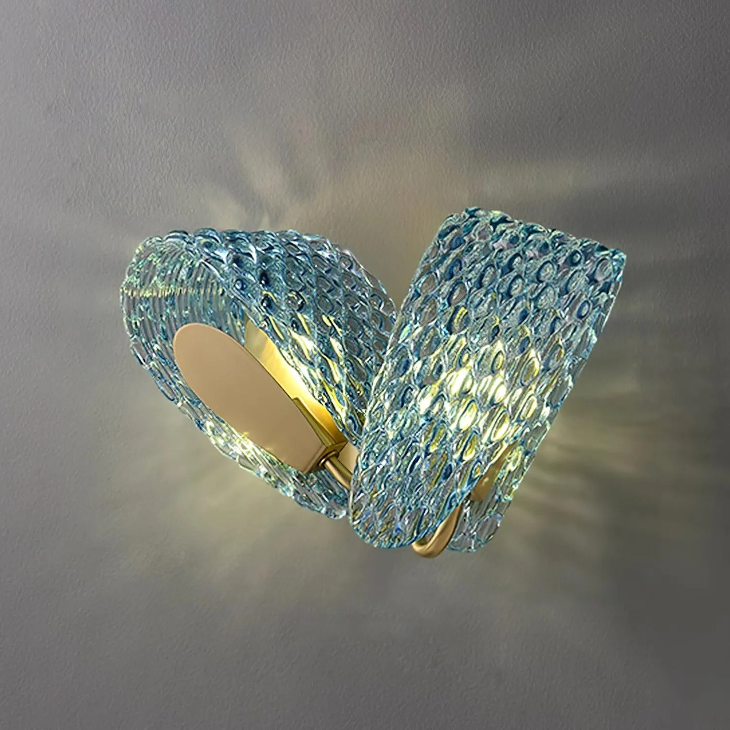 Blue Ribbon Wall Lamp