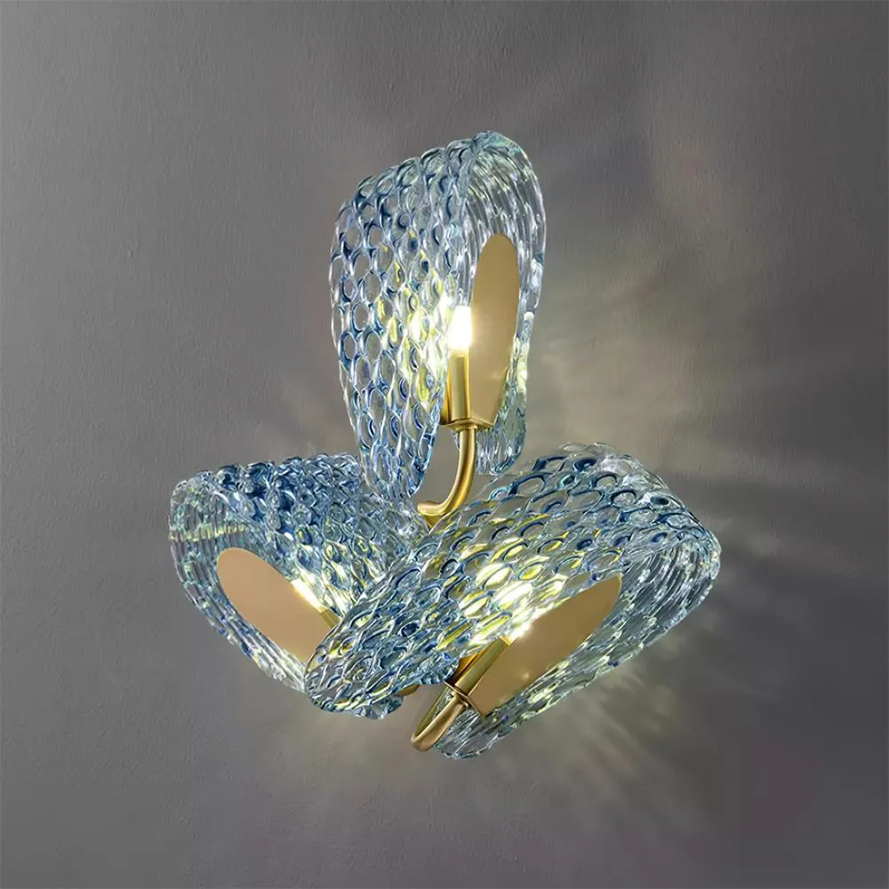 Blue Ribbon Wall Lamp