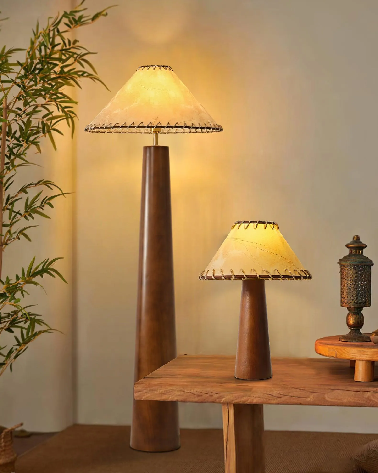 Kibo Wood Floor Lamp