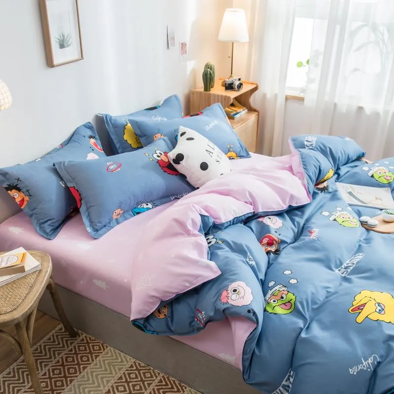 Land of Puppets Bedding Set