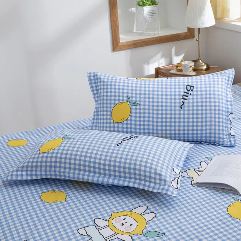 Lemon Hat Girl Bedding Set