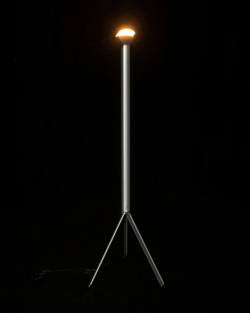 luminator floor lamp | flos