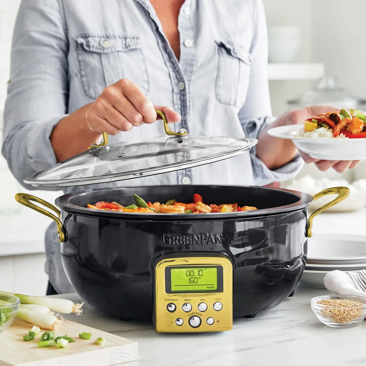 Multifunction Deep Electric Skillet