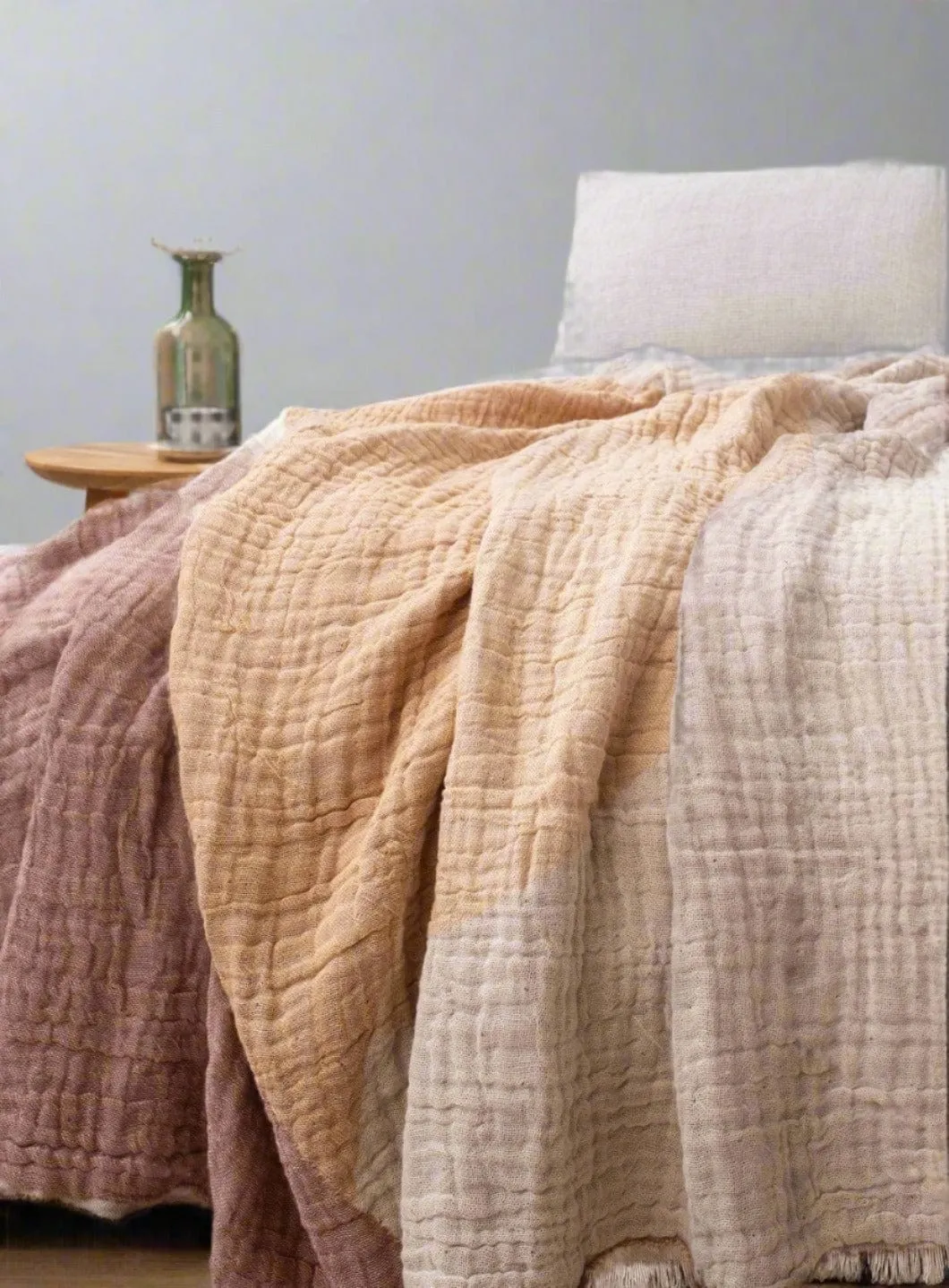 Organic Cotton Gauze Throw Blanket – Multi-Purpose, Breathable & Eco-Friendly