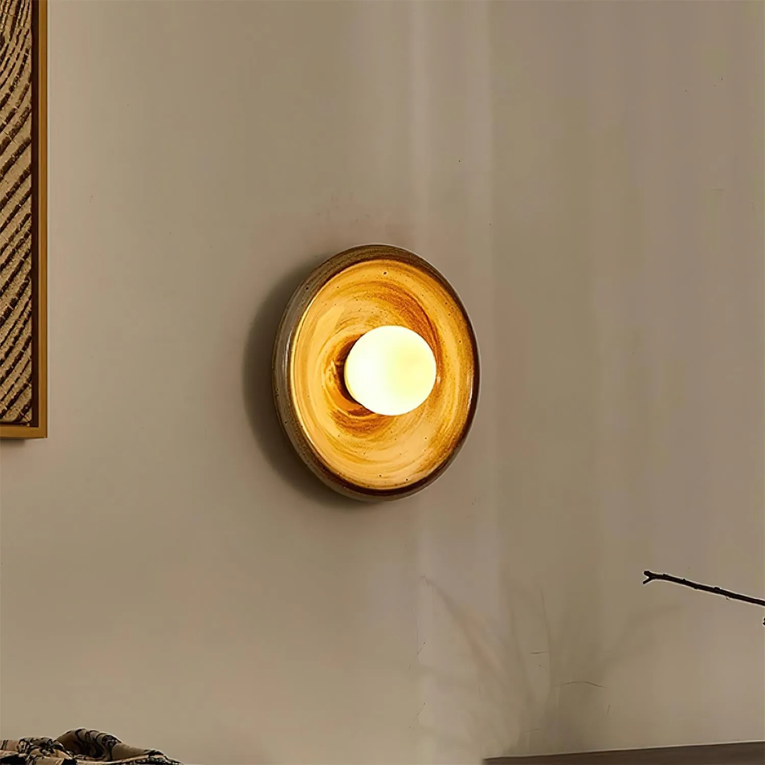 Petra Orbit Wall Lamp