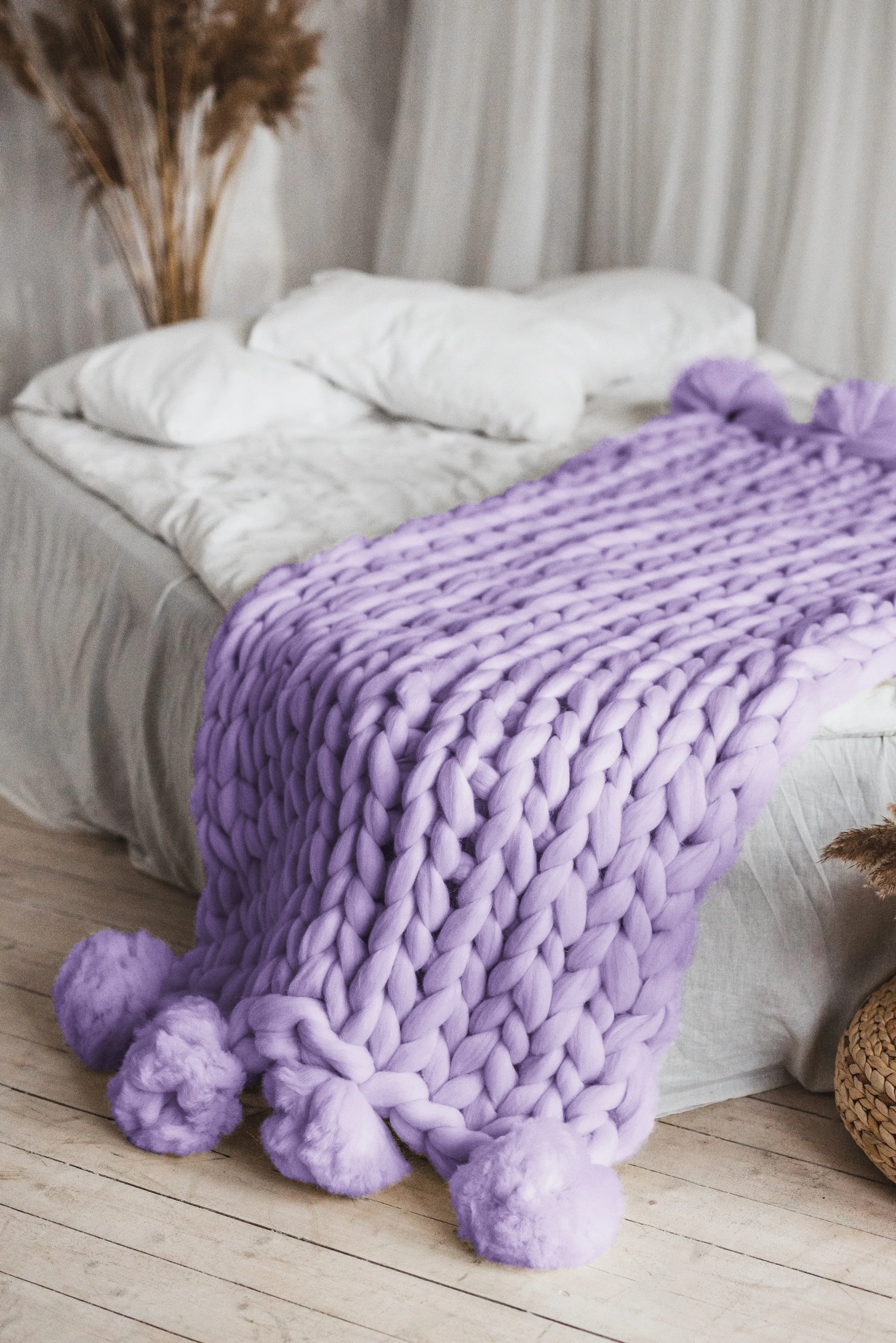 Pom pom blanket, large throw blanket