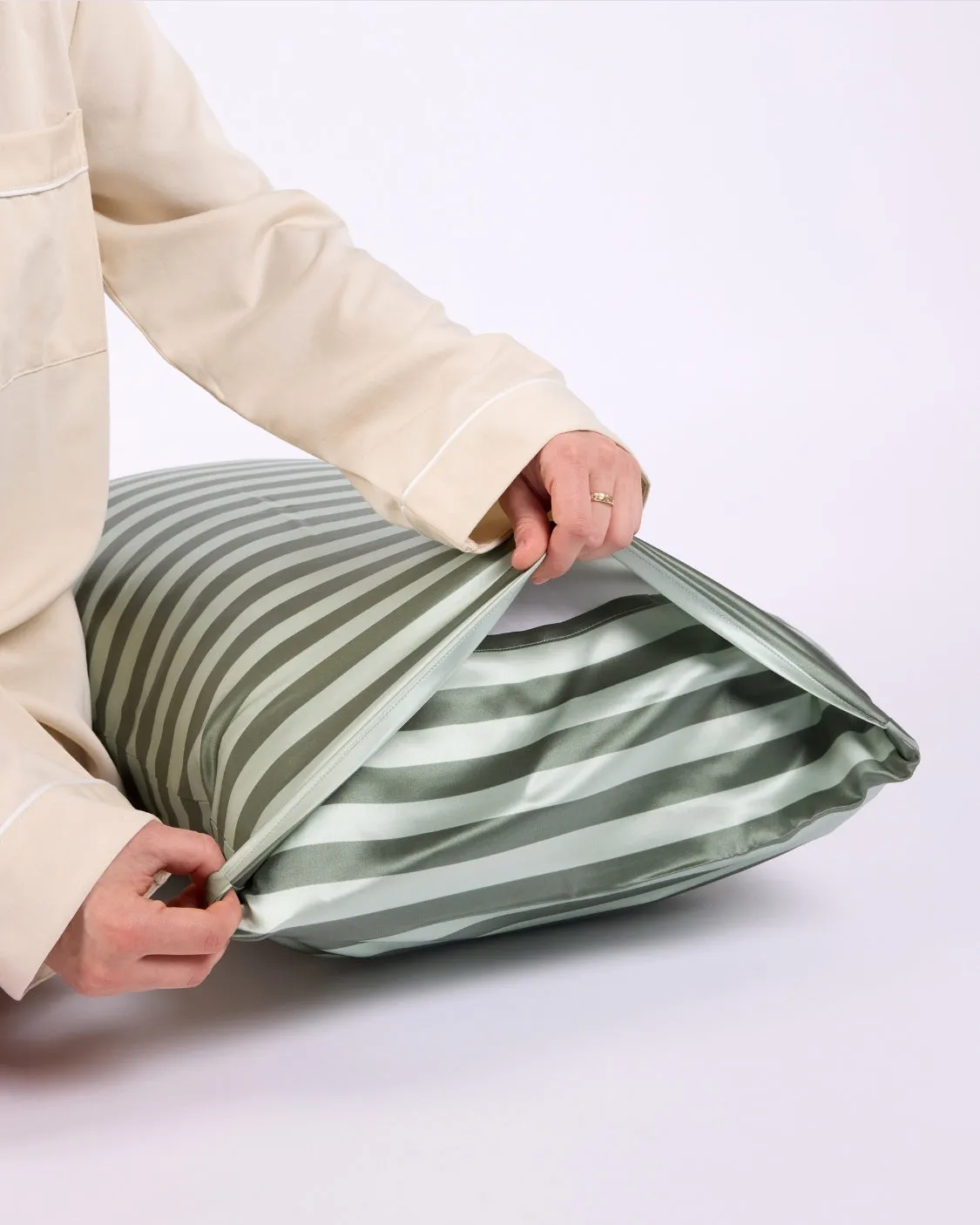 Silk Pillowcase - Wasabi Stripes