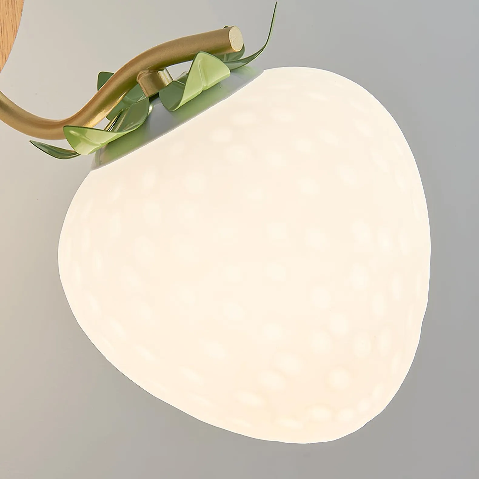 Strawberry Wall Lamp