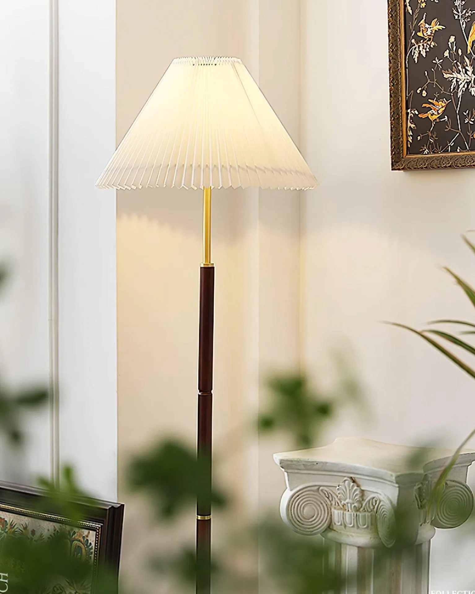 Suki Pleated Floor Lamp