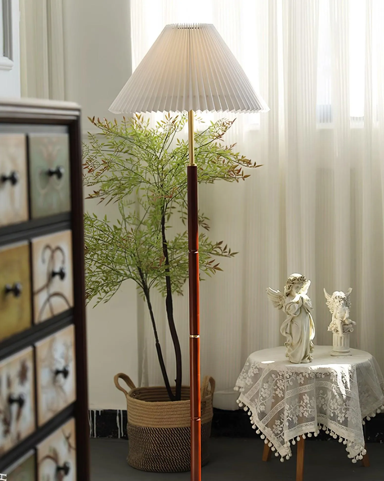 Suki Pleated Floor Lamp