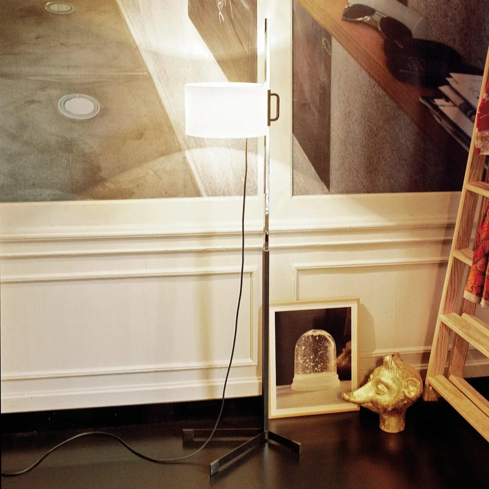 TMC Floor Lamp